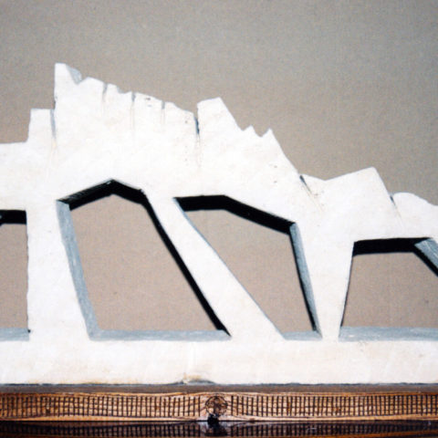 Bismantova - scultura su tufo (Matera) 50x27x15 cm